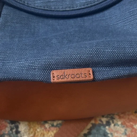 Sakroots Navy and Brown Floral Shoulder Bag - Picture 12 of 12